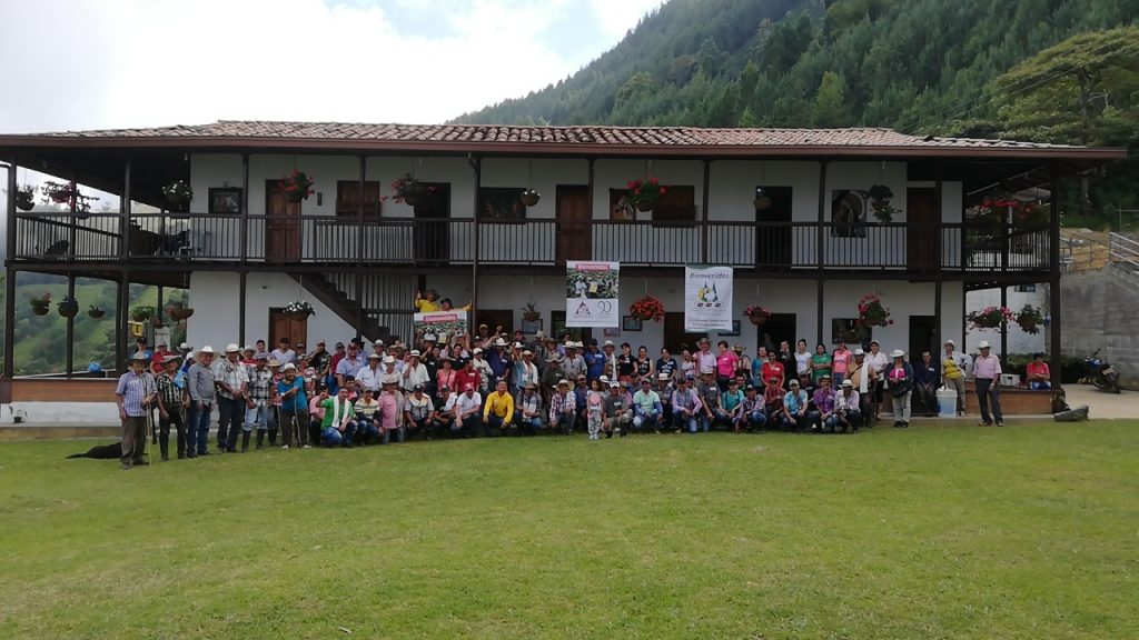 Días de Campo en Convenio con el Comité Departamental de Cafeteros de Antioquia