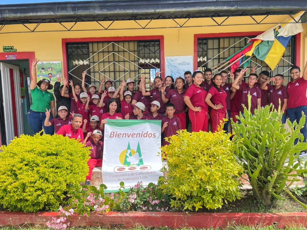Cooperativismo infantil: Santa Bárbara, Amalfi, Argelia, Valparaíso, El Peñol, Angelópolis y San Roque